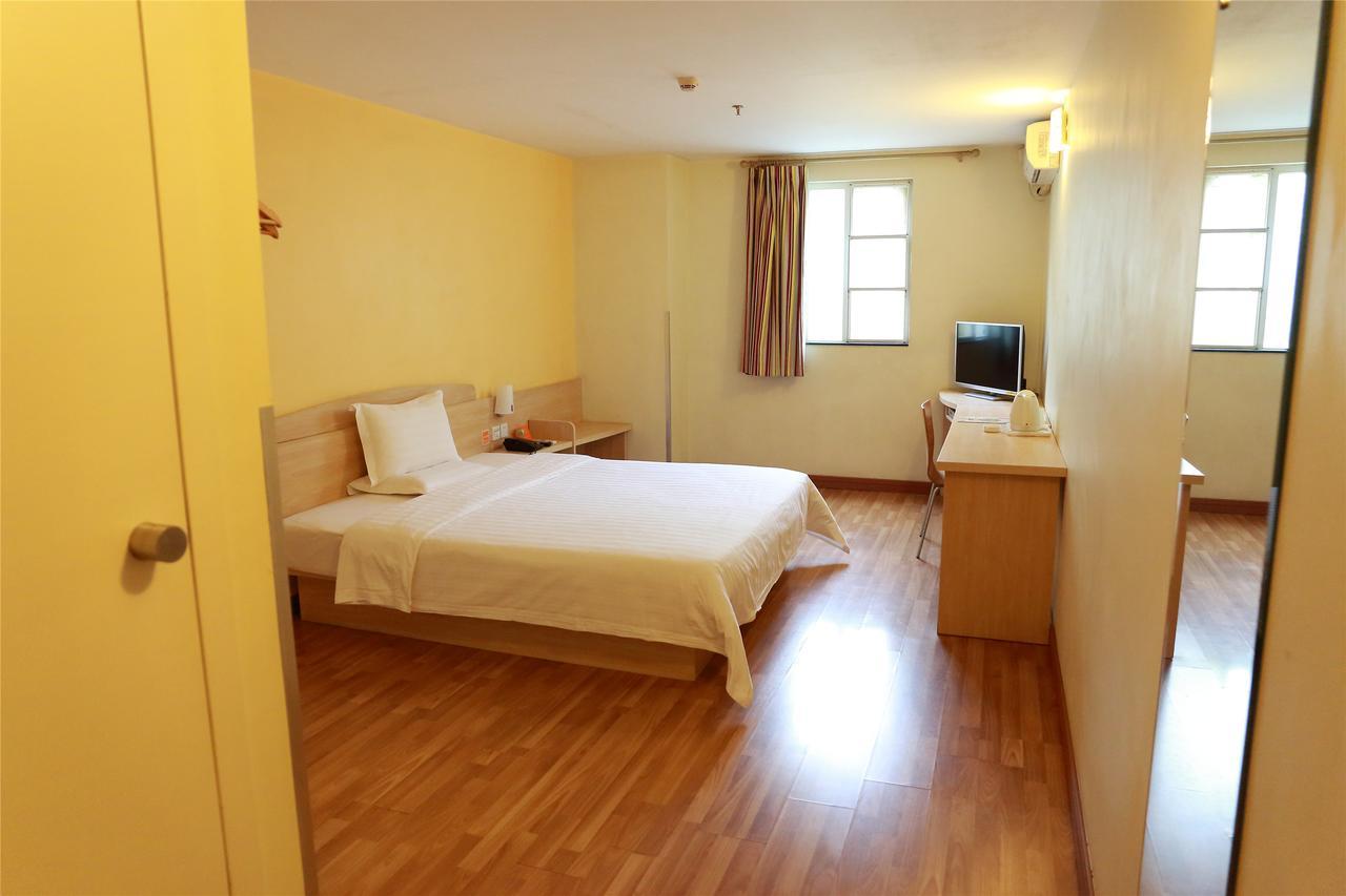 7Days Inn Qingdao Development Zone Jinshatan Exteriör bild