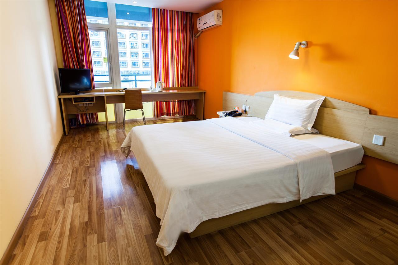 7Days Inn Qingdao Development Zone Jinshatan Rum bild