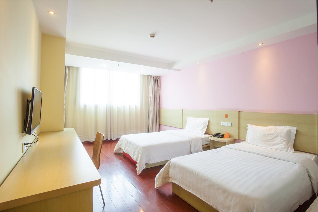 7Days Inn Qingdao Development Zone Jinshatan Rum bild